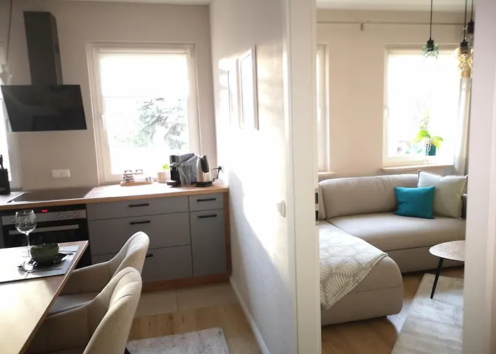 Superior - Amelie Potsdam